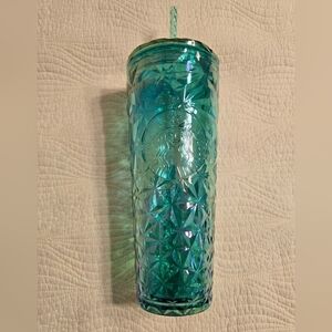 NWT Starbucks 2024 LATAM Limited Edition Holiday Prism Venti Tumbler